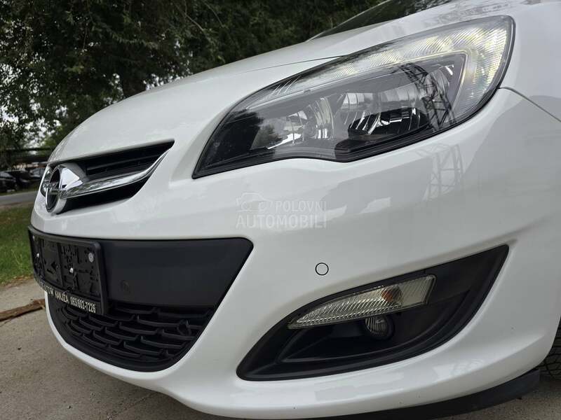 Opel Astra J 1,4 Turbo
