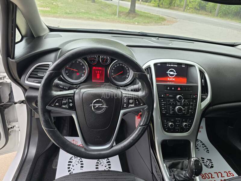 Opel Astra J 1,4 Turbo