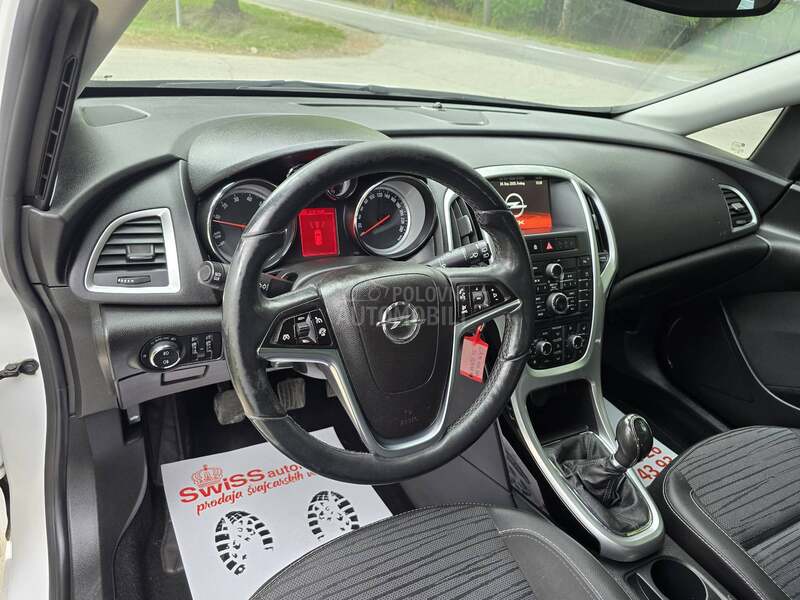 Opel Astra J 1,4 Turbo
