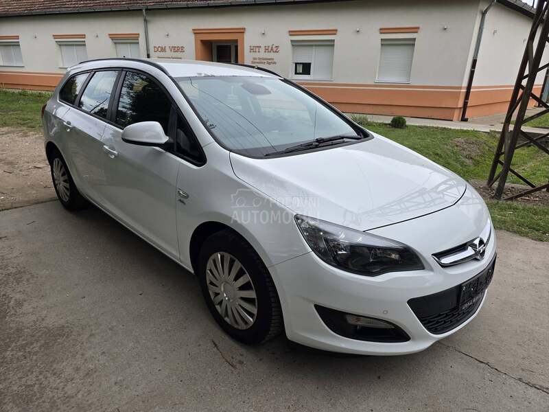 Opel Astra J 1,4 Turbo