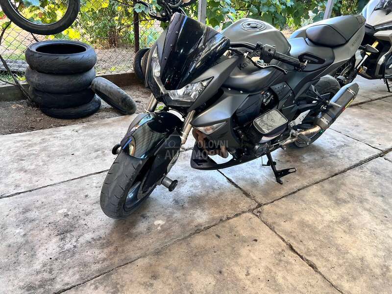 Kawasaki z1000