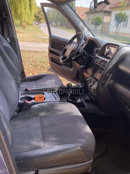 Honda CR-V 2.0
