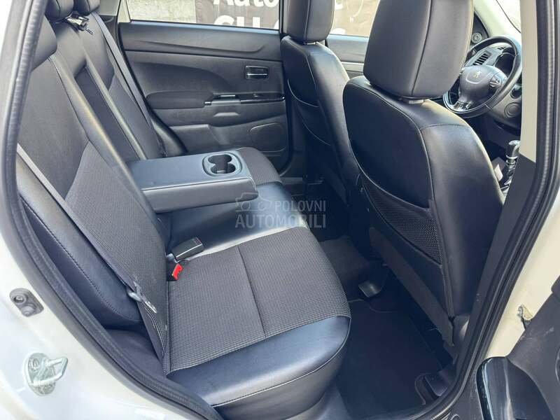 Peugeot 4008 1.8HDI 4x4 ALLURE CH