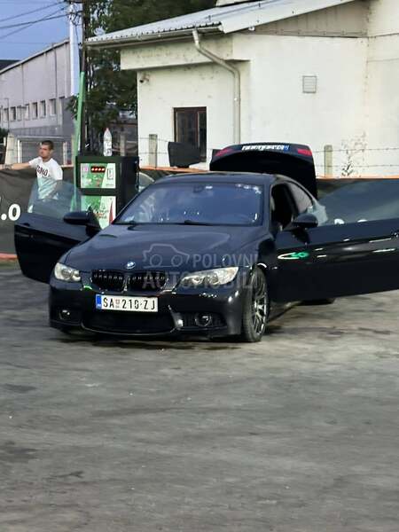 BMW 320 E 92