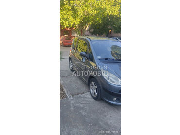 Peugeot 1007 1.4 HDI
