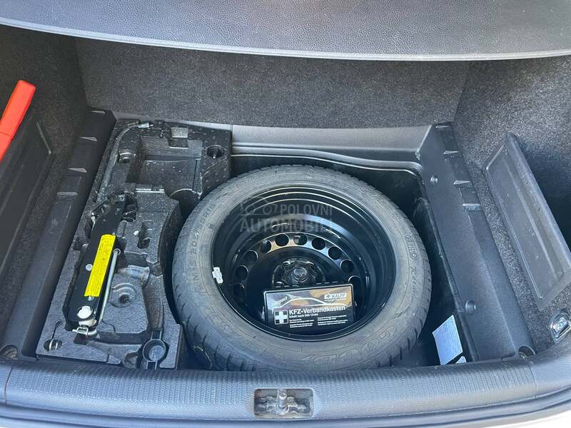 Volkswagen Passat B7 2.0 TDI