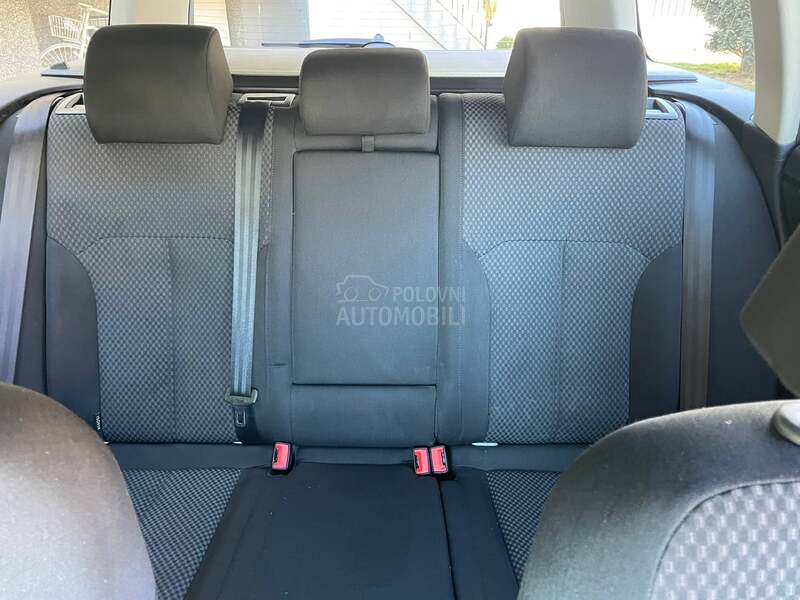 Volkswagen Passat B7 2.0 TDI
