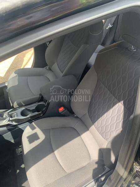 Toyota Corolla 1.5 SOL