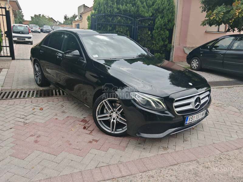 Mercedes Benz E 220 