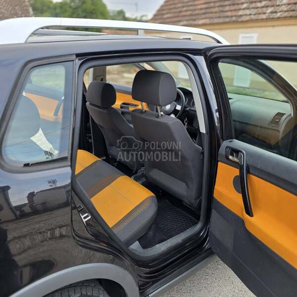 Volkswagen Cross Polo 