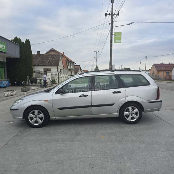 Ford Focus 1.8//tdci