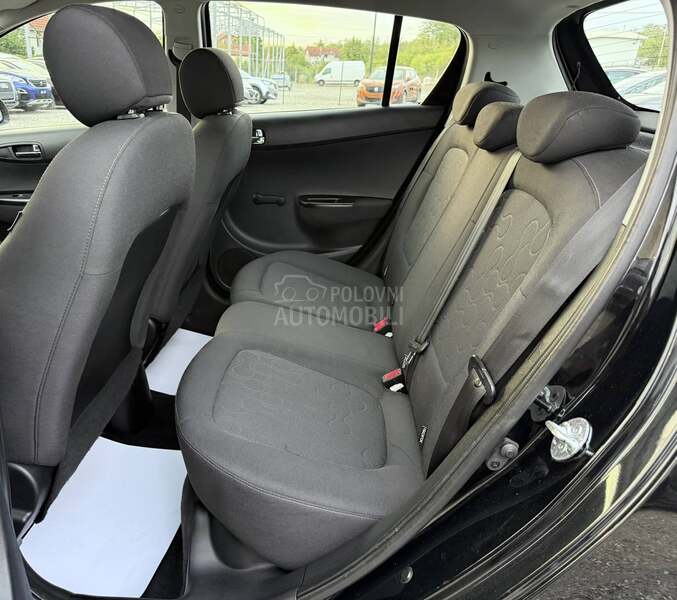 Hyundai i20 1.2 NAVl SWlSS