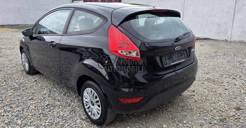 Ford Fiesta 1.2b kaonov