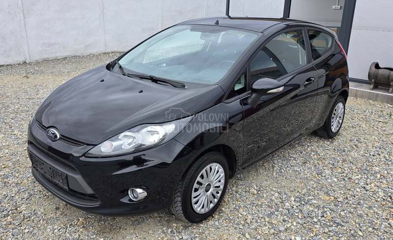 Ford Fiesta 1.2b kaonov