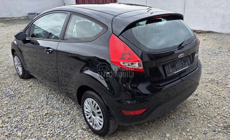 Ford Fiesta 1.2b kaonov