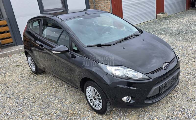 Ford Fiesta 1.2b kaonov