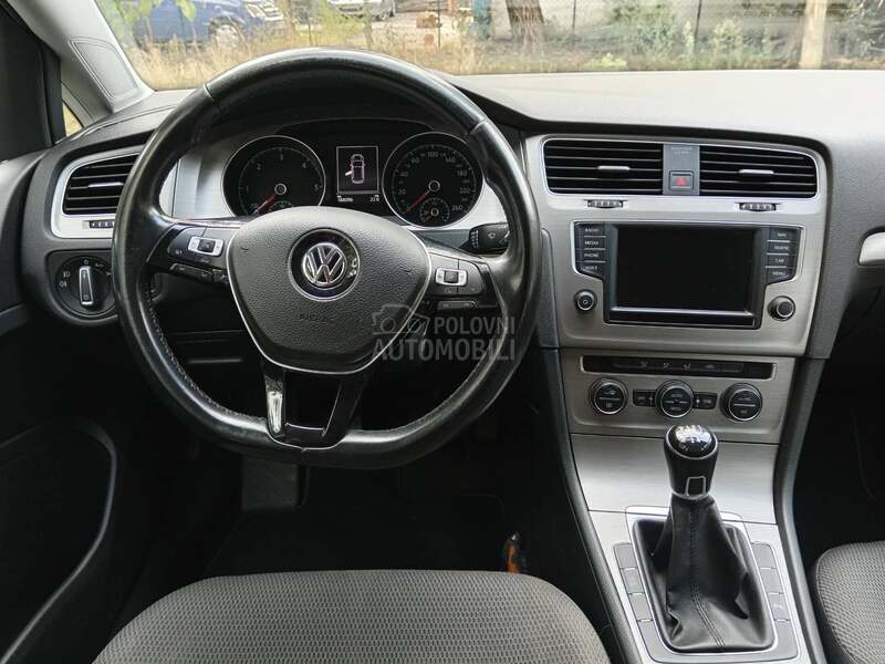 Volkswagen Golf 7 1.6 TDI FABRIKA N0V
