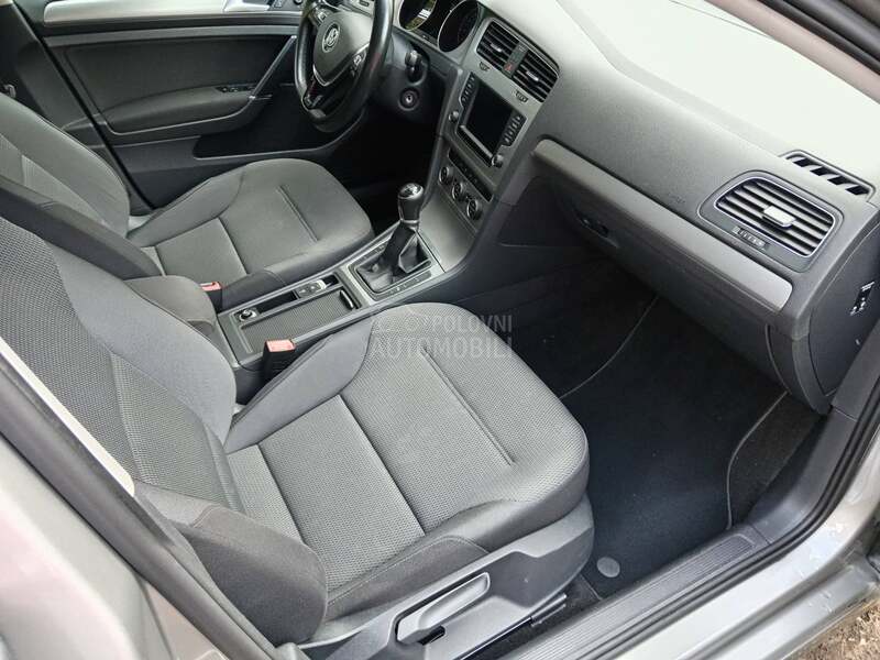 Volkswagen Golf 7 1.6 TDI FABRIKA N0V