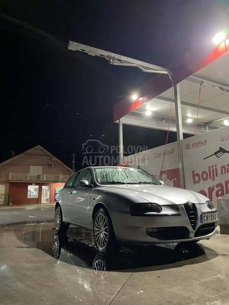 Alfa Romeo 147 