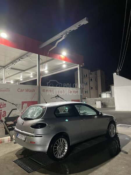 Alfa Romeo 147 