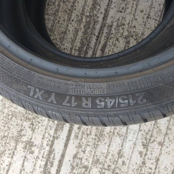 Semperit 215/45 R17 Letnja