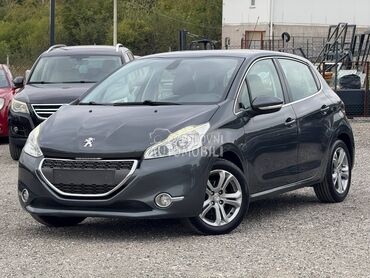 Peugeot 208 1.2 NAVl ALLURE