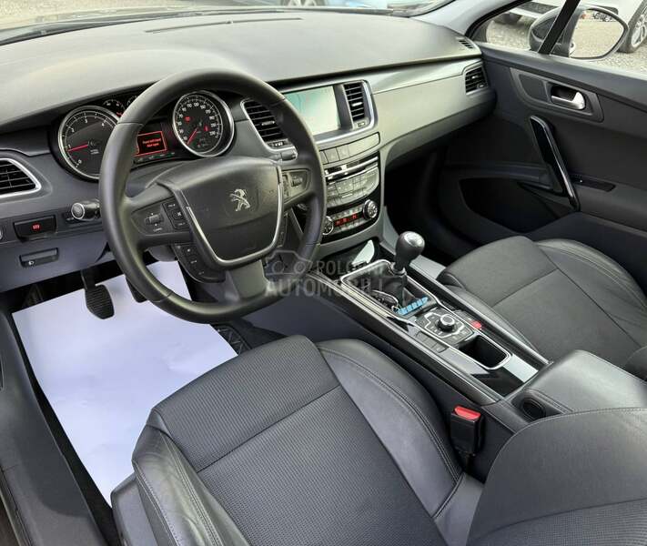 Peugeot 508 2.0 HDI ALLURE NAVl