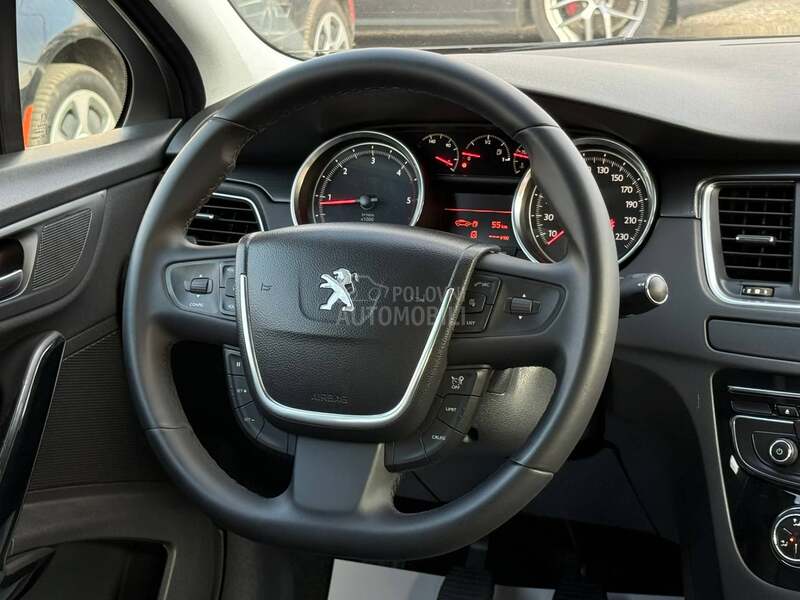 Peugeot 508 2.0 HDI ALLURE NAVl