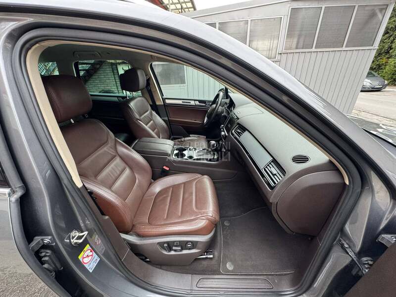 Volkswagen Touareg T O P
