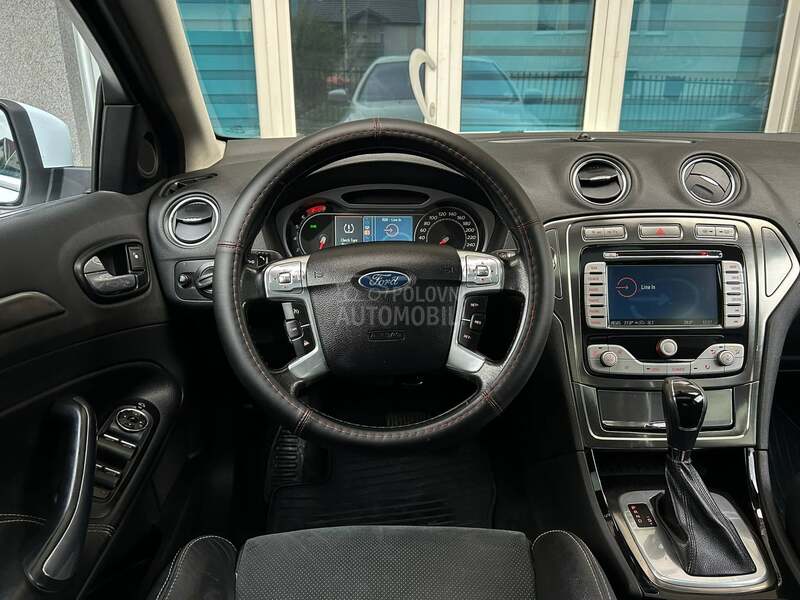 Ford Mondeo TITANUIM X