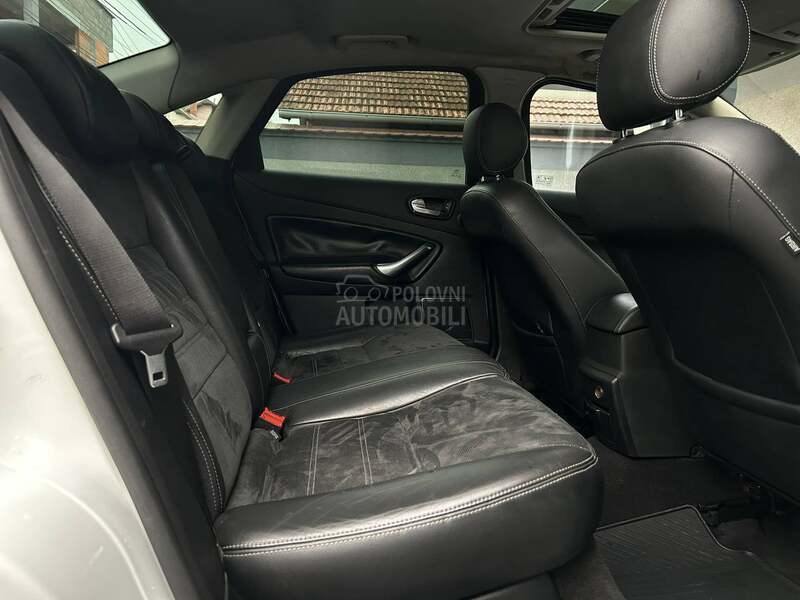 Ford Mondeo TITANUIM X