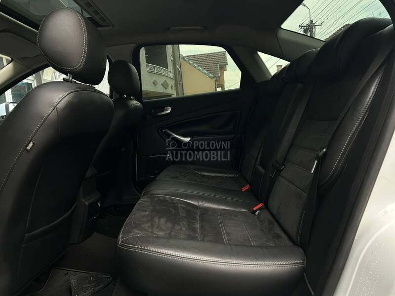 Ford Mondeo TITANUIM X