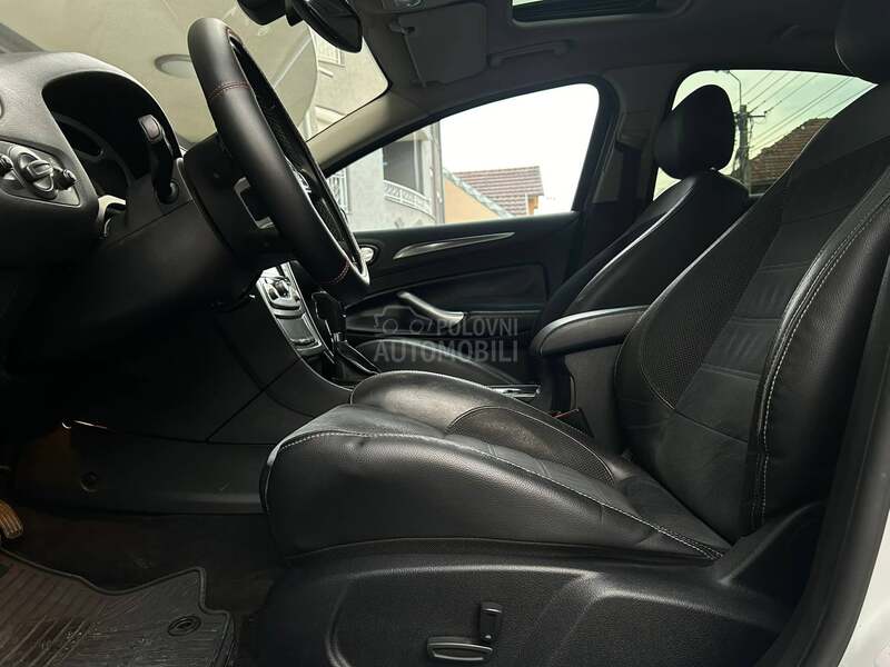 Ford Mondeo TITANUIM X