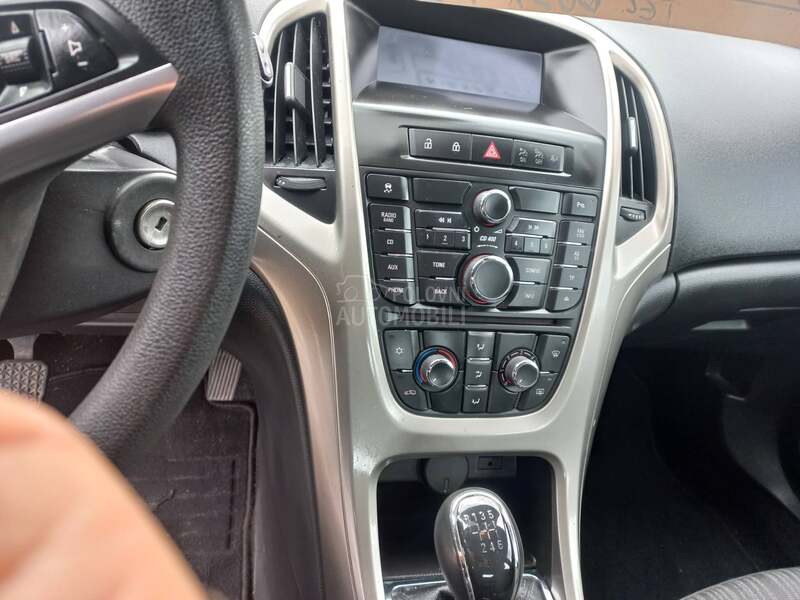 Opel Astra J 1400  net