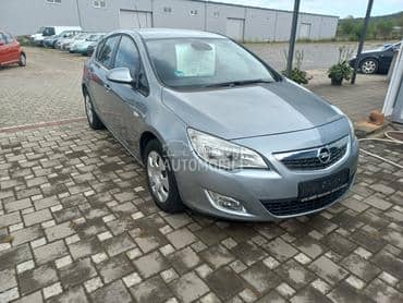 Opel Astra J 1400  net