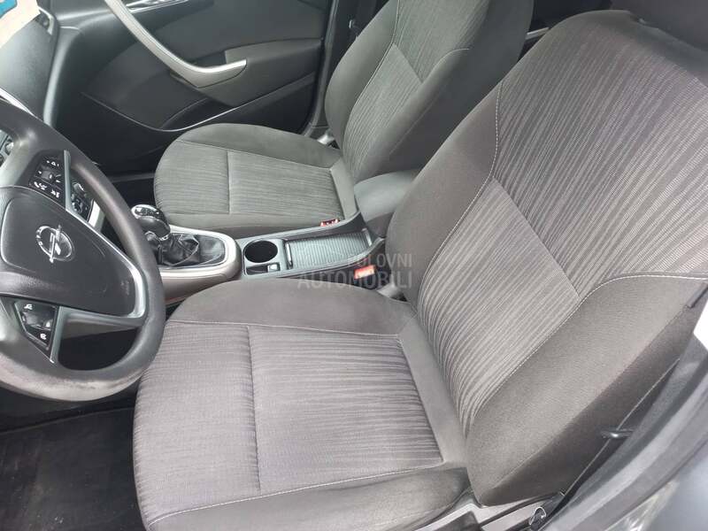 Opel Astra J 1400  net