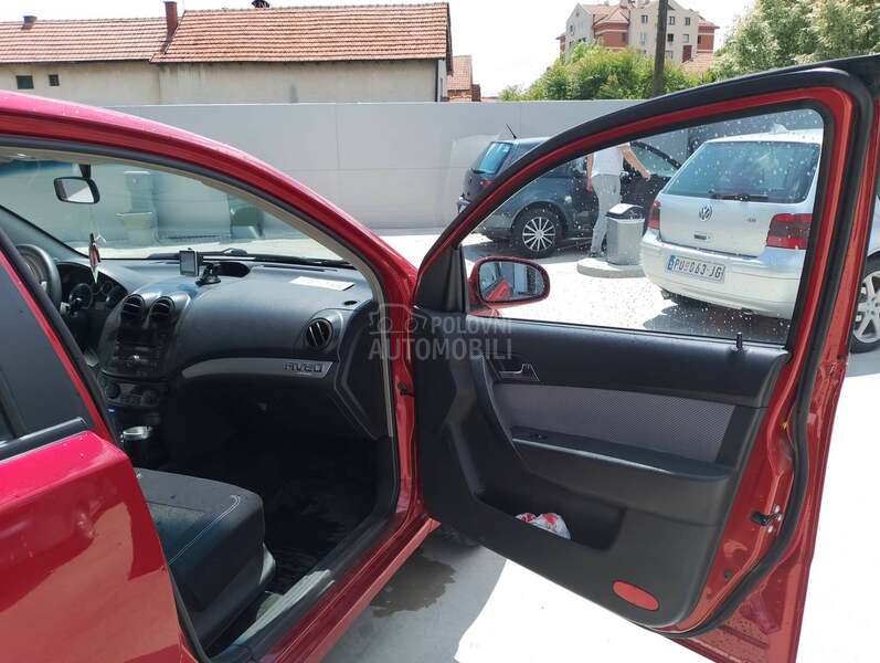 Chevrolet Aveo 