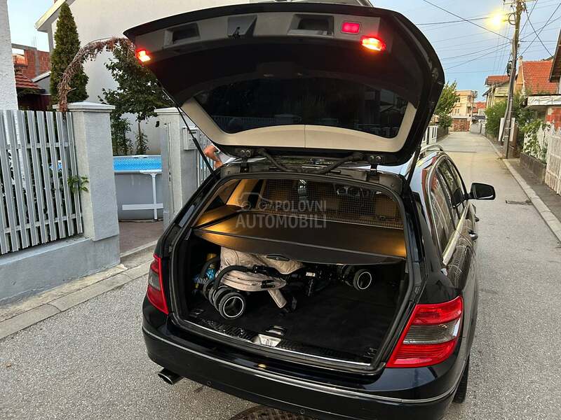 Mercedes Benz C 220 CDI
