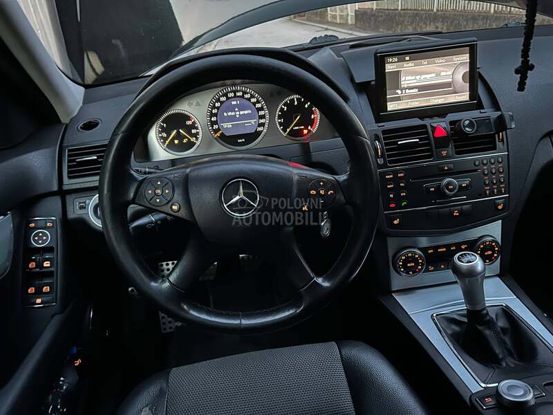 Mercedes Benz C 220 CDI