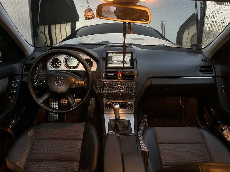 Mercedes Benz C 220 CDI