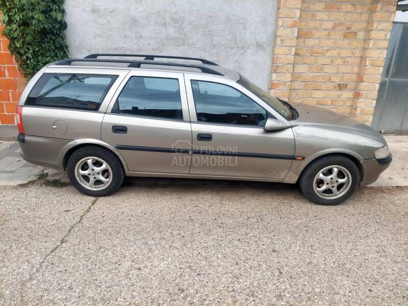 Opel Vectra B 