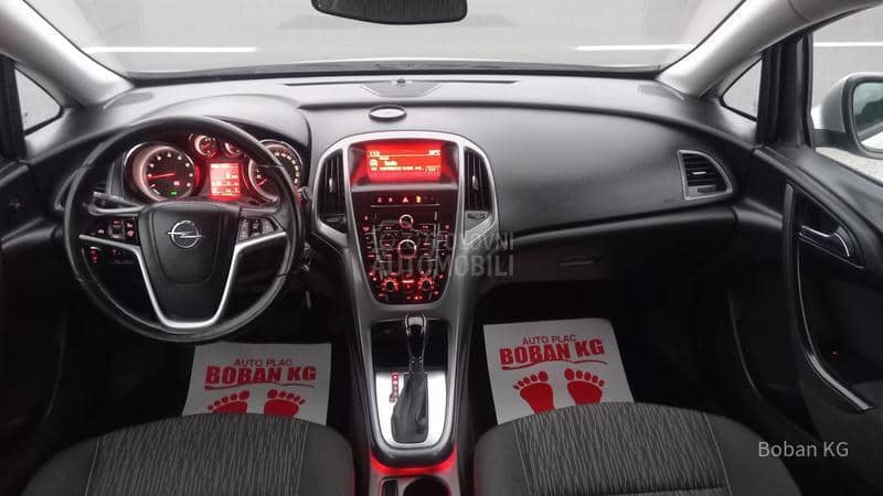 Opel Astra J 1.4 eko auto CH