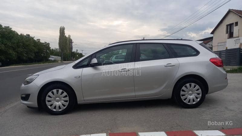 Opel Astra J 1.4 eko auto CH