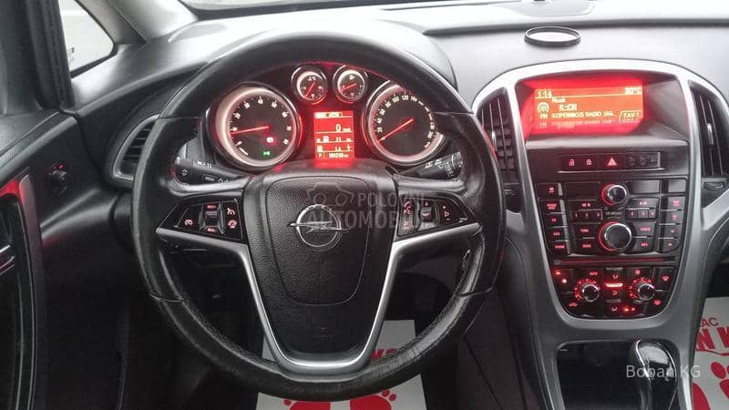 Opel Astra J 1.4 eko auto CH