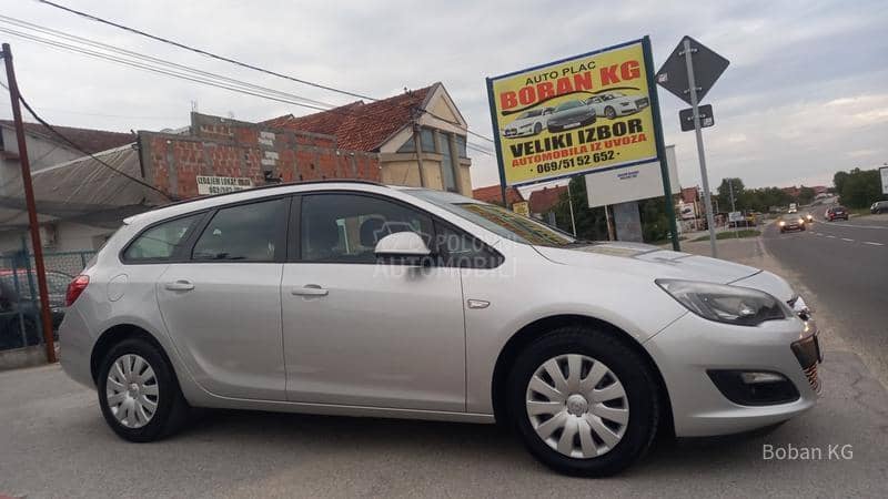 Opel Astra J 1.4 eko auto CH