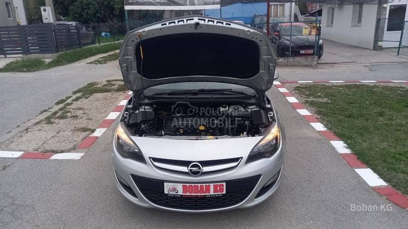 Opel Astra J 1.4 eko auto CH