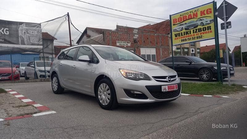 Opel Astra J 1.4 eko auto CH