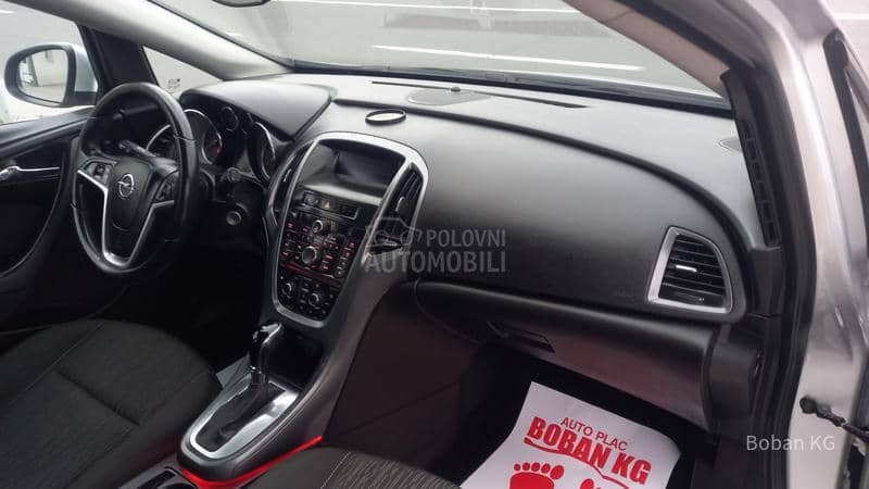 Opel Astra J 1.4 eko auto CH