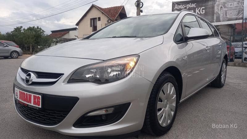 Opel Astra J 1.4 eko auto CH