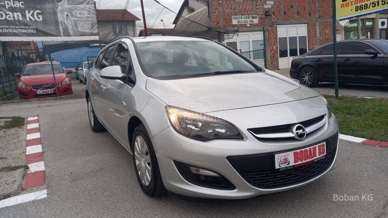 Opel Astra J 1.4 eko auto CH